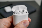 AirPods 2 - Wireless Charging Case